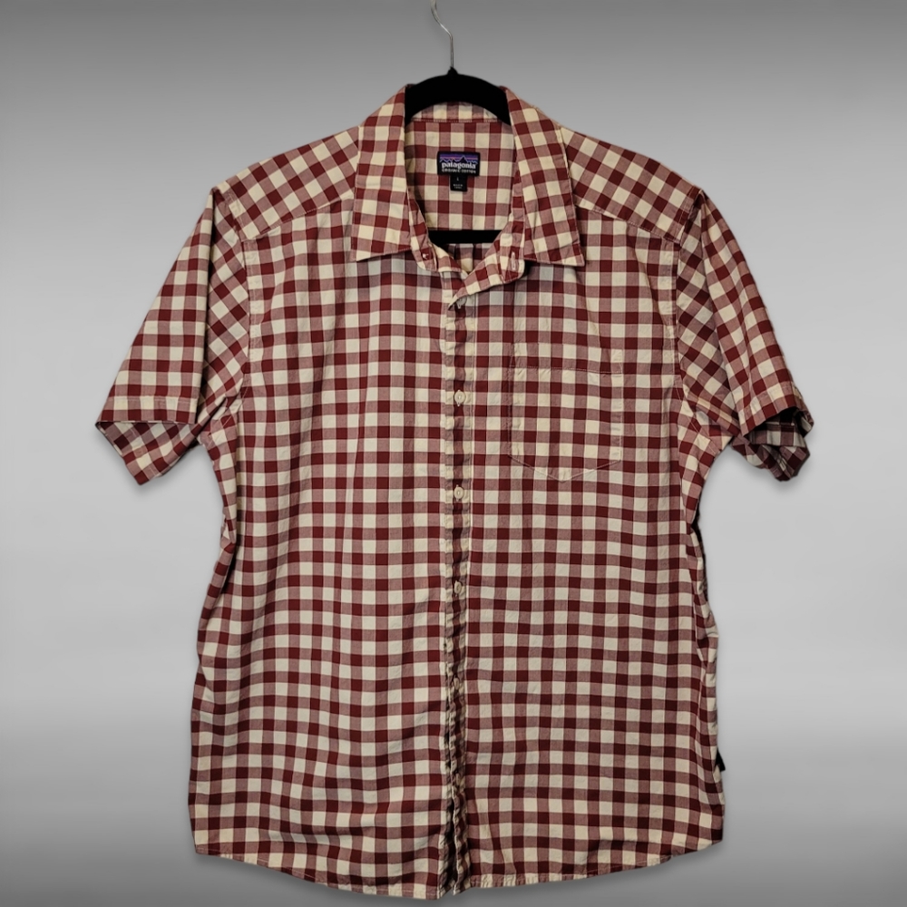 Patagonia Organic Cotton Short Sleeve Button Up Camp Shirt - Men's Large